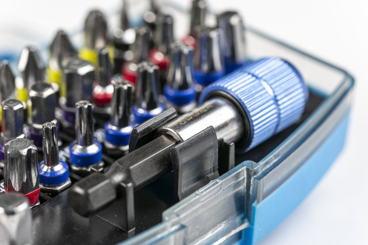 Högert Technik Schrauberbit-Satz, 32-tlg., 1/4″, S2 Stahl