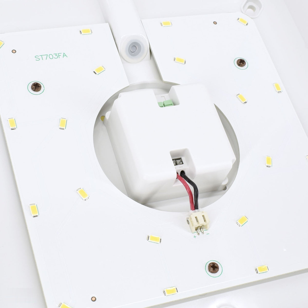 Bemko LED-Deckenleuchte – Produktansicht