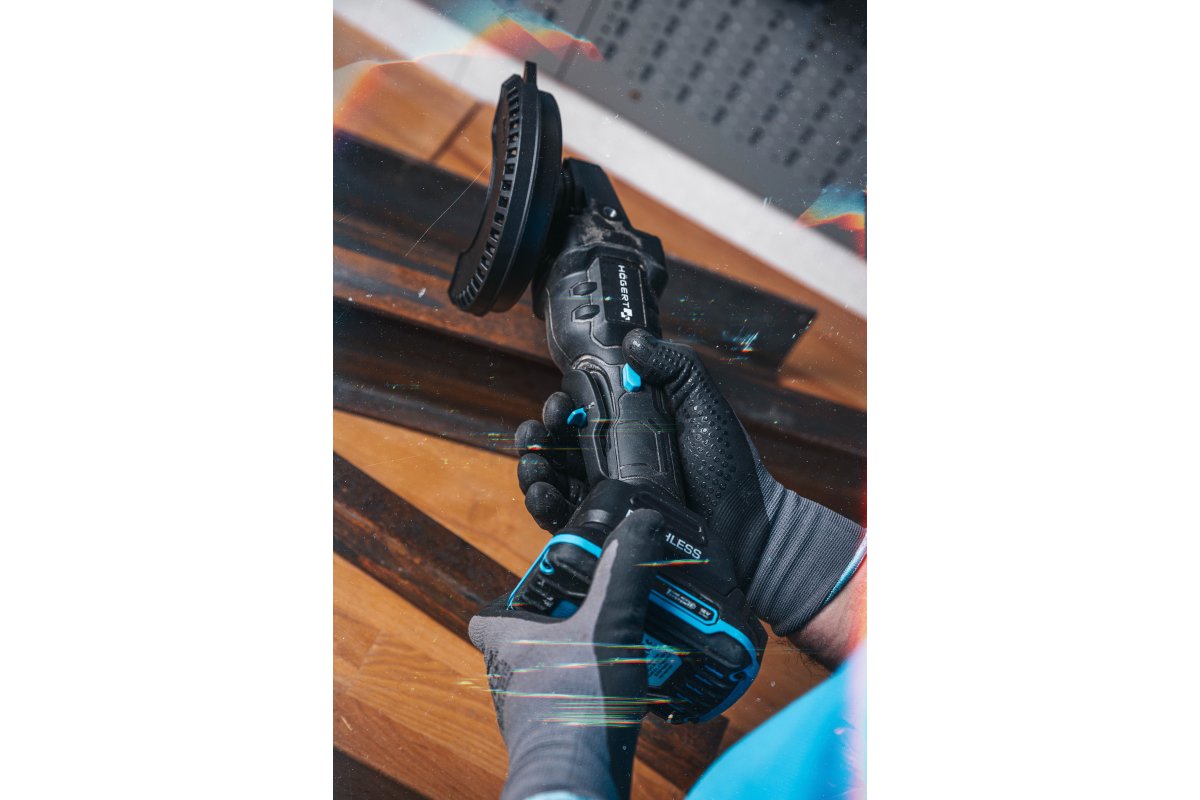 095fef5f94c914d4b4f4b82817977903